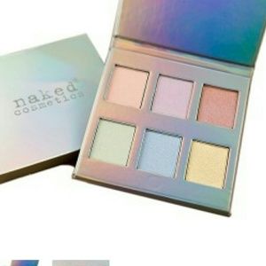 Naked Cosmetics Holographic Highlighter